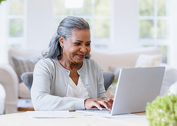 woman working on laptop